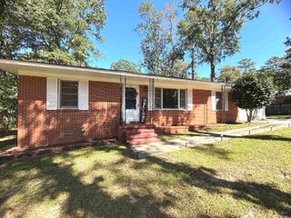 203 Woodland Drive, Warner Robins, GA 31088