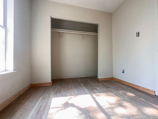 1225 Leal, San Antonio, TX 78207