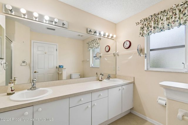 18508 Grand Club Drive, Hudson, FL 34667