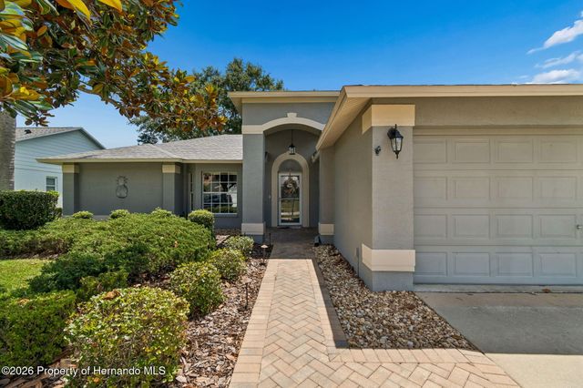 18508 Grand Club Drive, Hudson, FL 34667
