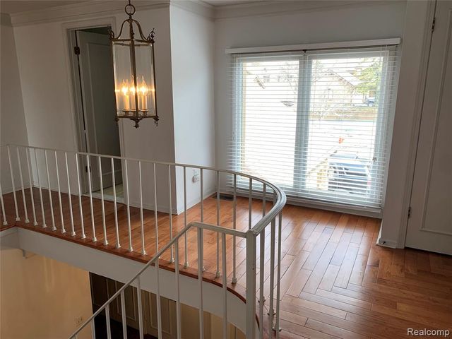 1867 Chipping Way Court, Bloomfield Hills, MI 48302