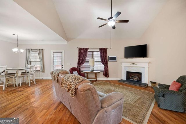 405 Wood Trace, Ball Ground, GA 30107