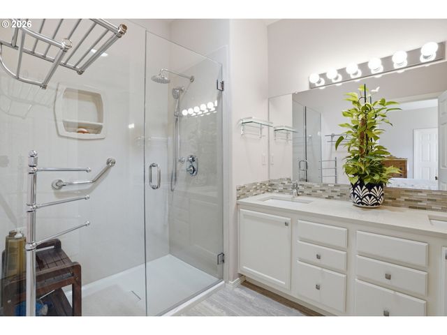3003 Nw JULIA St, Camas, WA 98607