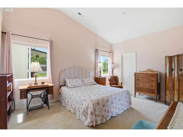 3003 Nw JULIA St, Camas, WA 98607