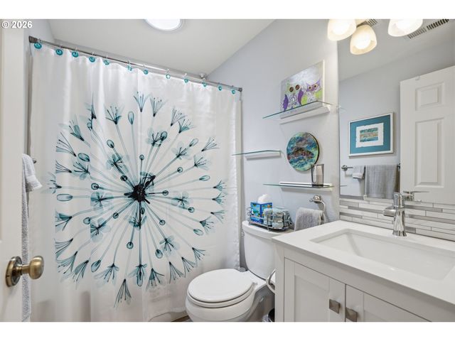 3003 Nw JULIA St, Camas, WA 98607
