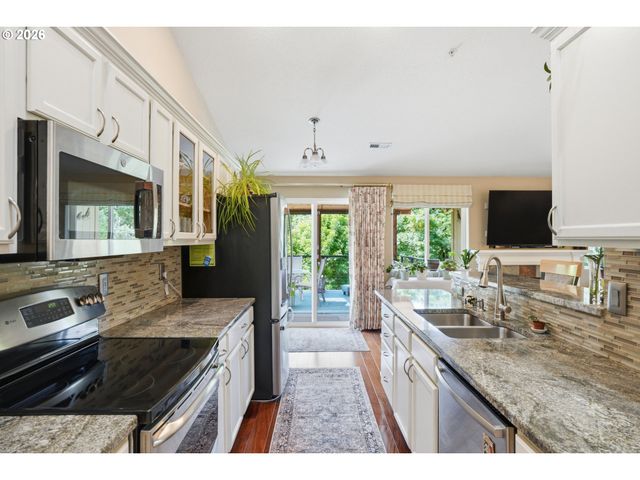 3003 Nw JULIA St, Camas, WA 98607