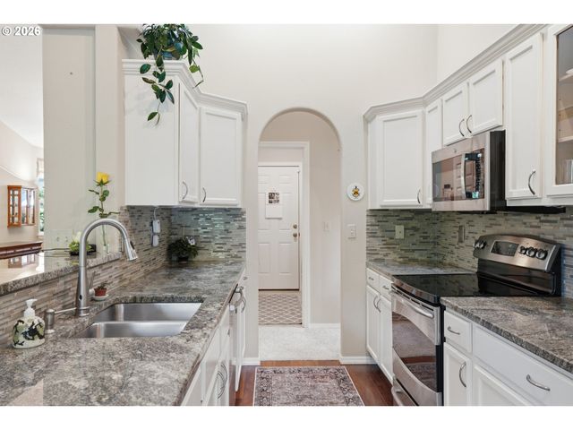 3003 Nw JULIA St, Camas, WA 98607