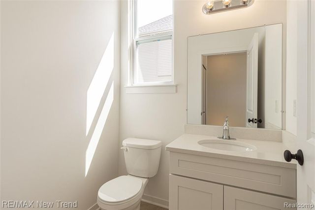 2001 Crested Butte Drive, White Lake, MI 48383