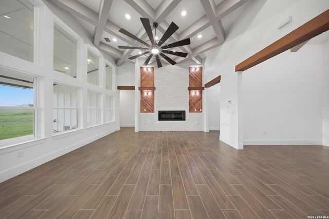 207 Hidden Ranch, Floresville, TX 78114