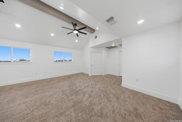 207 Hidden Ranch, Floresville, TX 78114