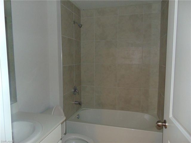 7005 Calder CIR, Labelle, FL 33935