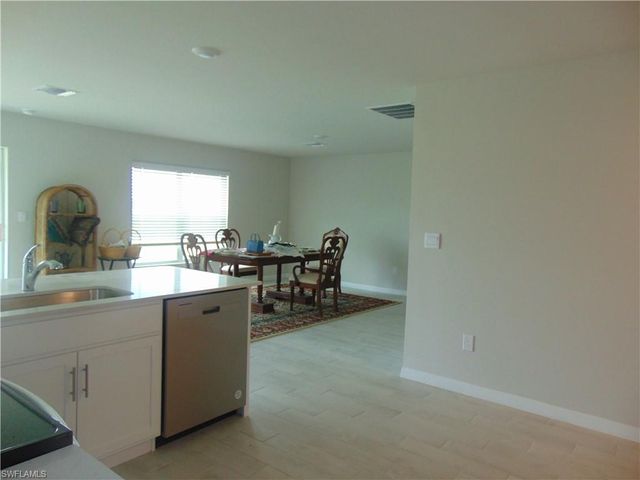 7005 Calder CIR, Labelle, FL 33935