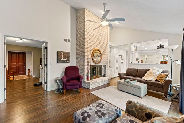 1628 Riverside Road, Belvidere, IL 61008