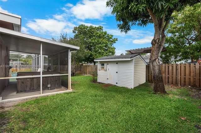 5171 SW 20th St, Plantation, FL 33317