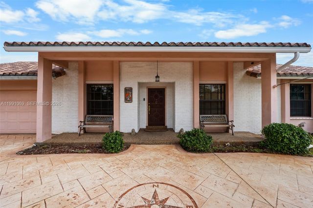 5171 SW 20th St, Plantation, FL 33317