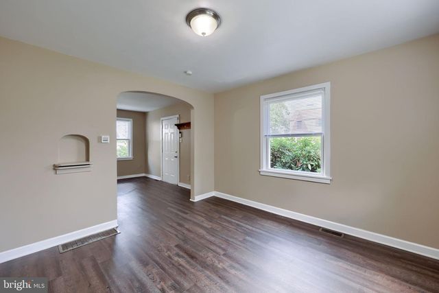 3427 KRAMER ST, Harrisburg, PA 17109