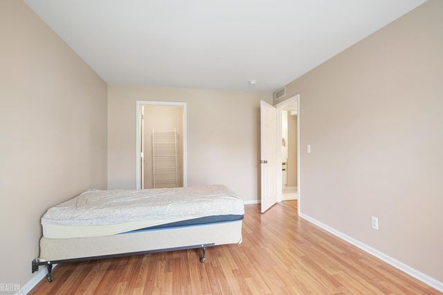 4287 Berkshire Drive, Sterling Heights, MI 48314