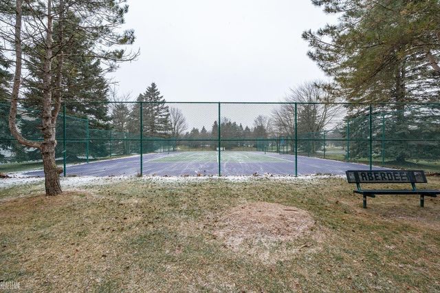 4287 Berkshire Drive, Sterling Heights, MI 48314