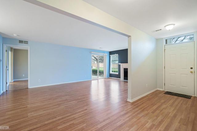 4287 Berkshire Drive, Sterling Heights, MI 48314