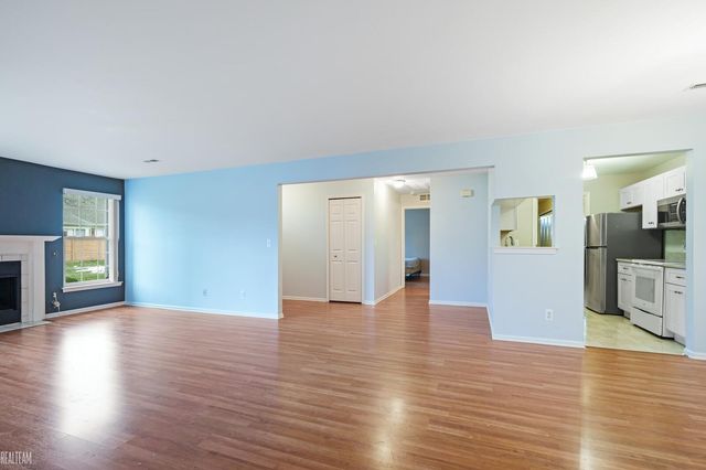 4287 Berkshire Drive, Sterling Heights, MI 48314