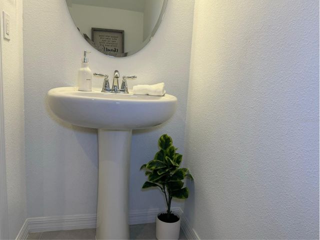 1613 PELICAN DRIVE, Davenport, FL 33896