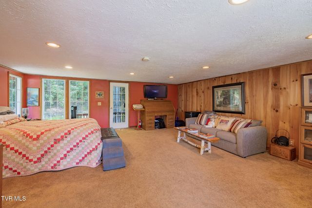 1263 Harbin Hill Road, Mountain City, TN 37683