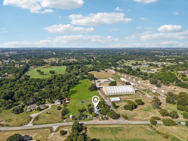 1590 Airport Road, Aledo, TX 76008