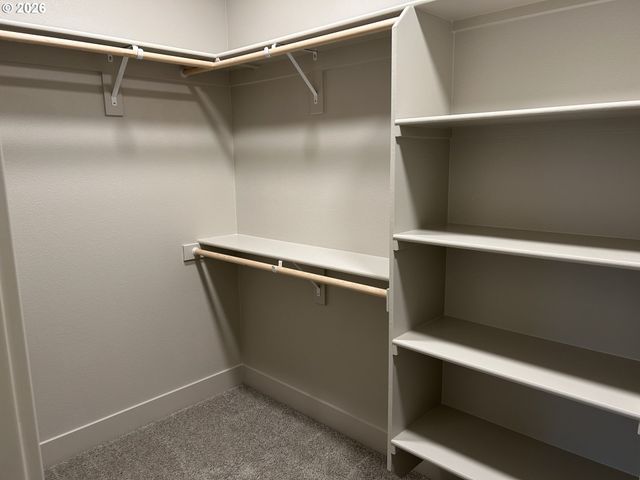 1121 Rachel Ln, Molalla, OR 97038