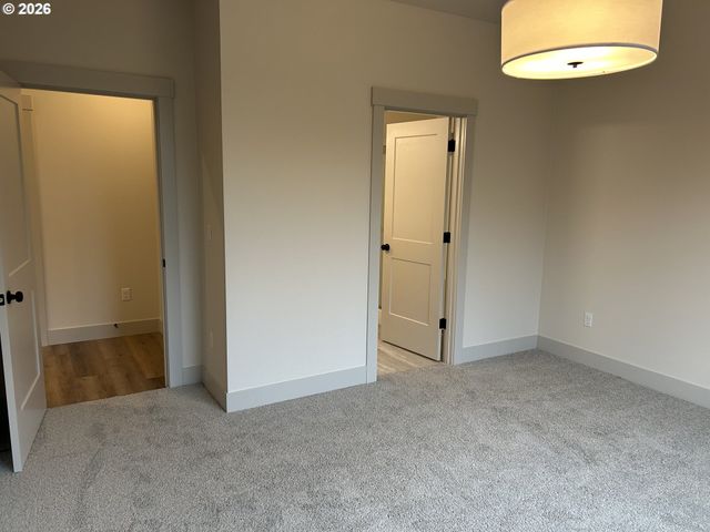 1121 Rachel Ln, Molalla, OR 97038