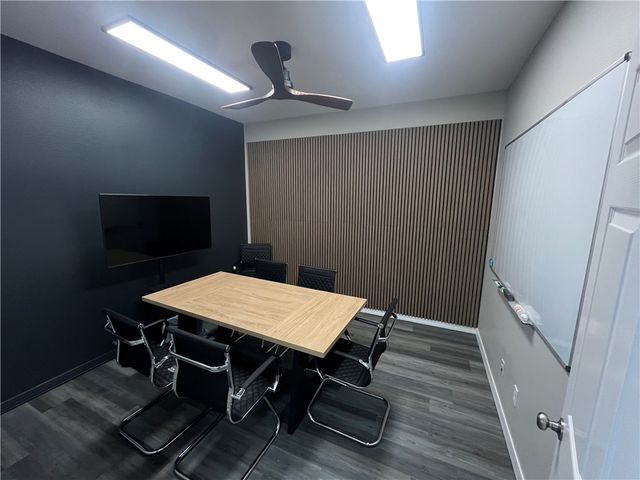 903 SE 28th Street Suite 7, Bentonville, AR 72712