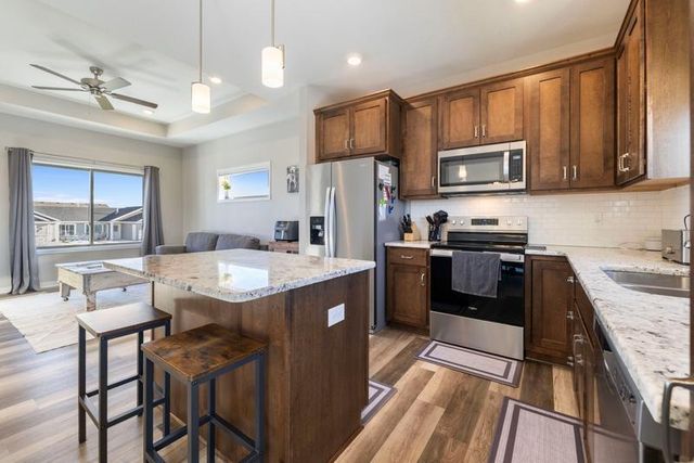 729 Tall Grass Lane, Wanamingo, MN 55983