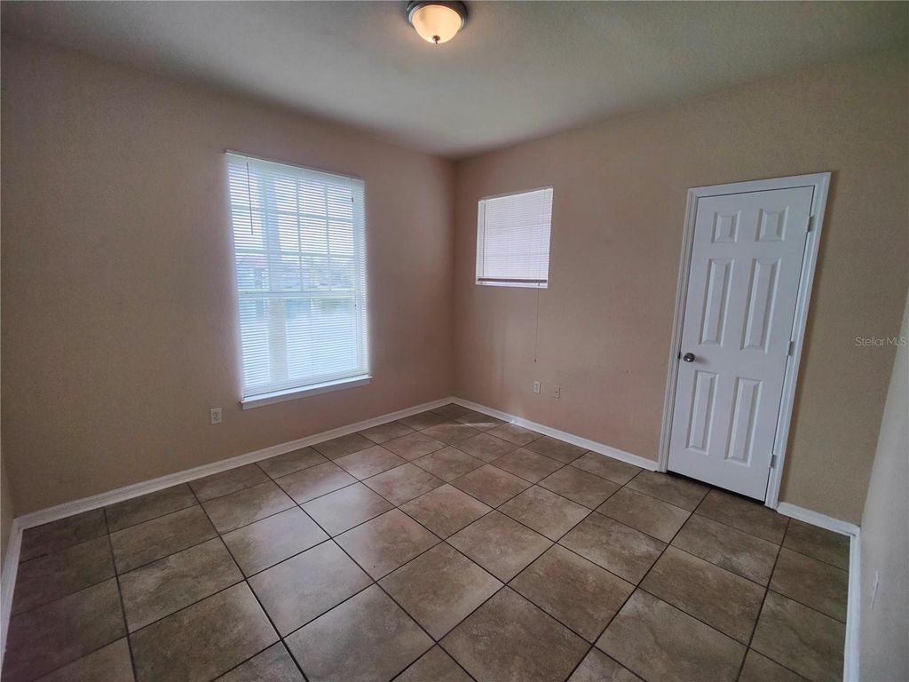 Image 13 of property listing at 3737 CASTLE PINES LANE 4424, Orlando, FL 32839