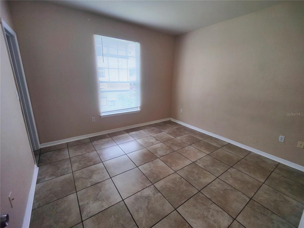 Image 15 of property listing at 3737 CASTLE PINES LANE 4424, Orlando, FL 32839