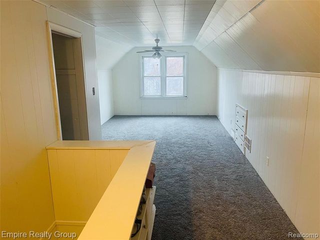 6111 Faust Avenue, Detroit, MI 48228