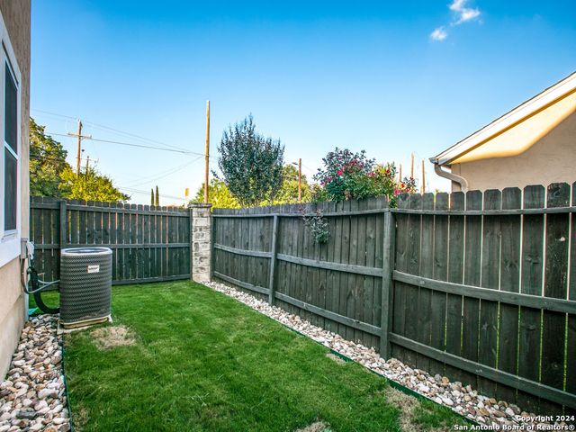 3202 Eisenhauer Rd Unit 101, San Antonio, TX 78209