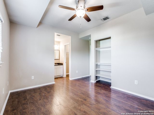 3202 Eisenhauer Rd Unit 101, San Antonio, TX 78209