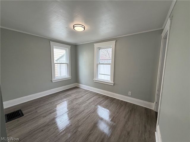 121 E 205th Street, Euclid, OH 44123