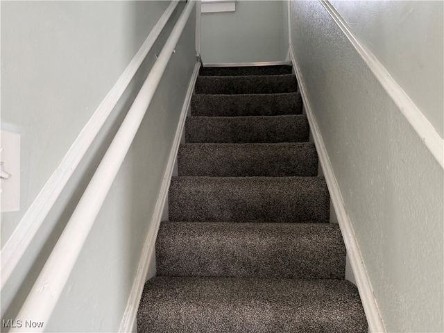 121 E 205th Street, Euclid, OH 44123