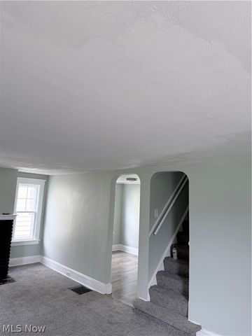 121 E 205th Street, Euclid, OH 44123