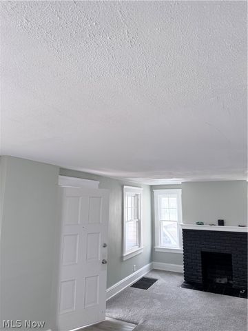 121 E 205th Street, Euclid, OH 44123