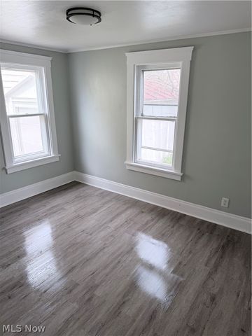 121 E 205th Street, Euclid, OH 44123