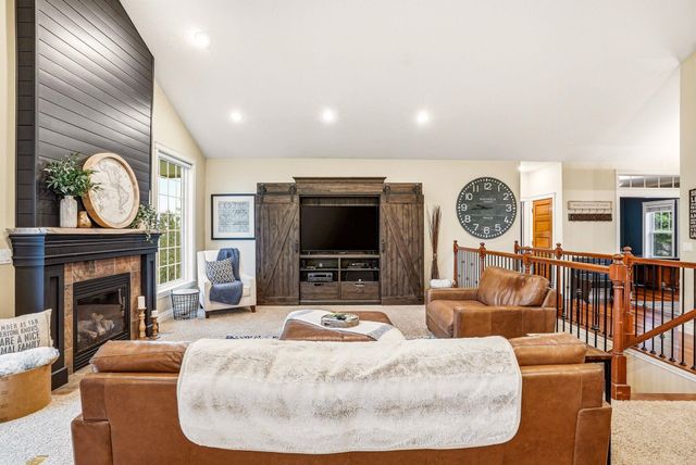 10707 N Fleetwood Ct, Spokane, WA 99208