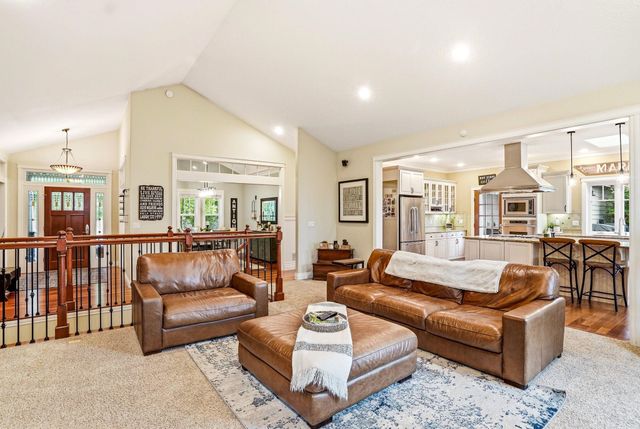 10707 N Fleetwood Ct, Spokane, WA 99208
