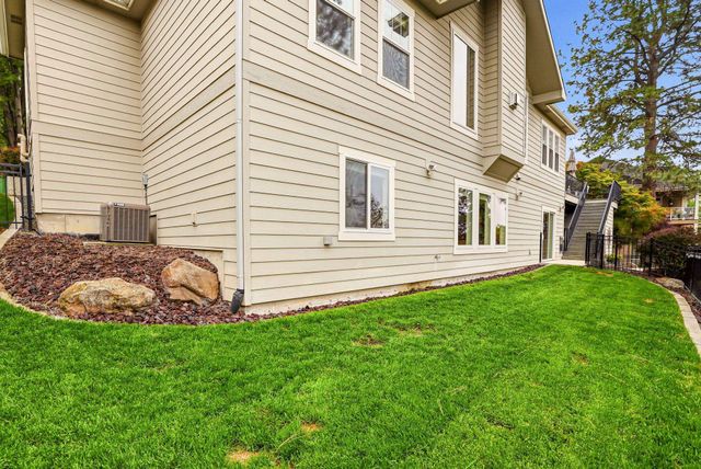10707 N Fleetwood Ct, Spokane, WA 99208