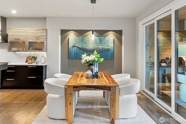 8228 26th Avenue NW, Gig Harbor, WA 98332