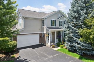 294 Larsdotter Lane, Geneva, IL 60134