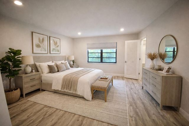 21766 Cypress Drive 20-g, Boca Raton, FL 33433