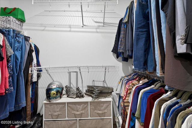 628 Mallard Lake Blvd, Shepherdsville, KY 40165