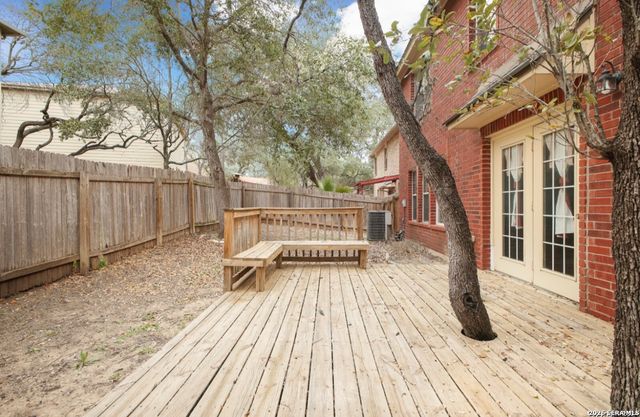 7211 Balcon Island, San Antonio, TX 78250