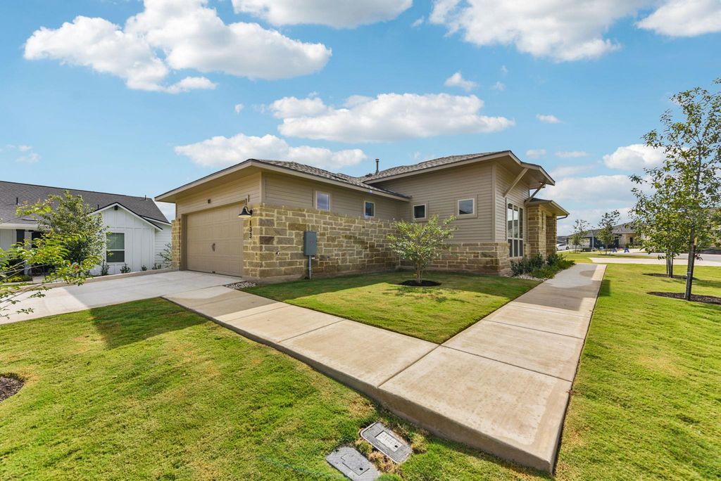 133 Antoinette WAY 101, San Marcos, TX 78666